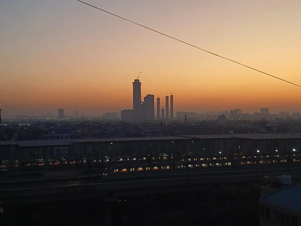 नई दिल्ली में सूर्योदय
