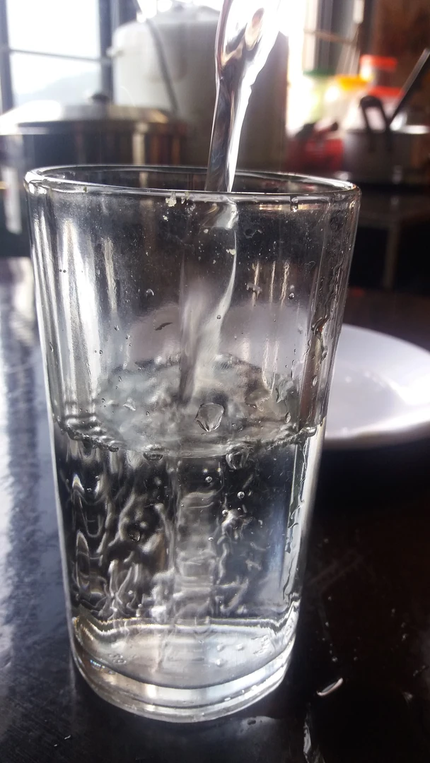पानी का गिलास